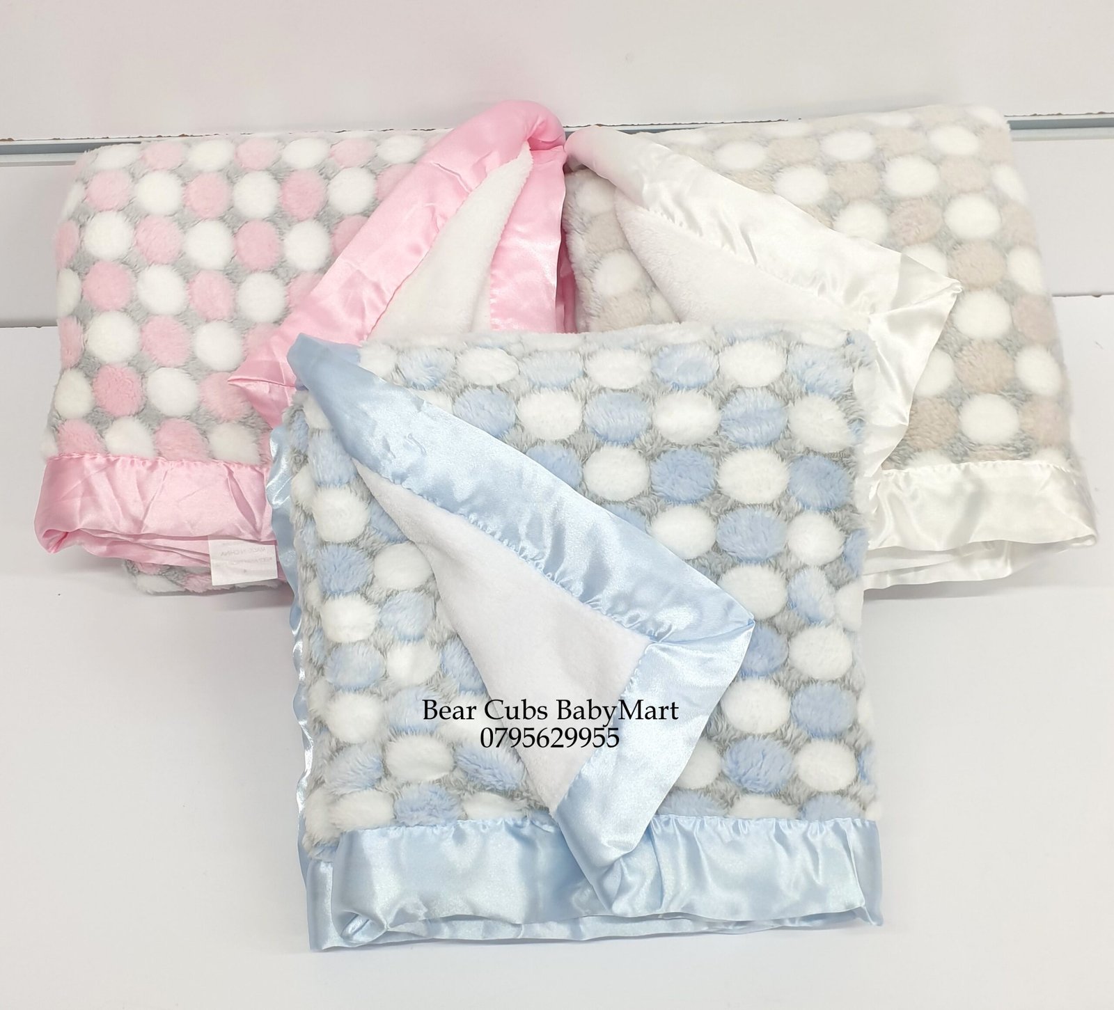 Elegant Soft Wool Baby Shawl